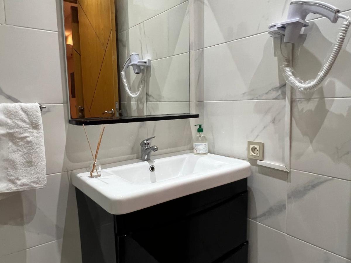 Bel Appart+2 Room+Wifi+Gare Casa Voyageur+Tram Casablanca Exterior foto